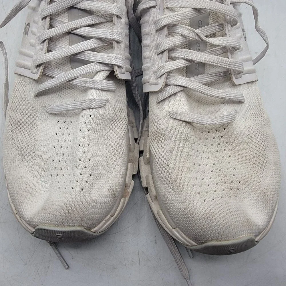 ON Cloudswift 3 Womens 10 Triple White Running Shoes Athletic Sneakers Walking